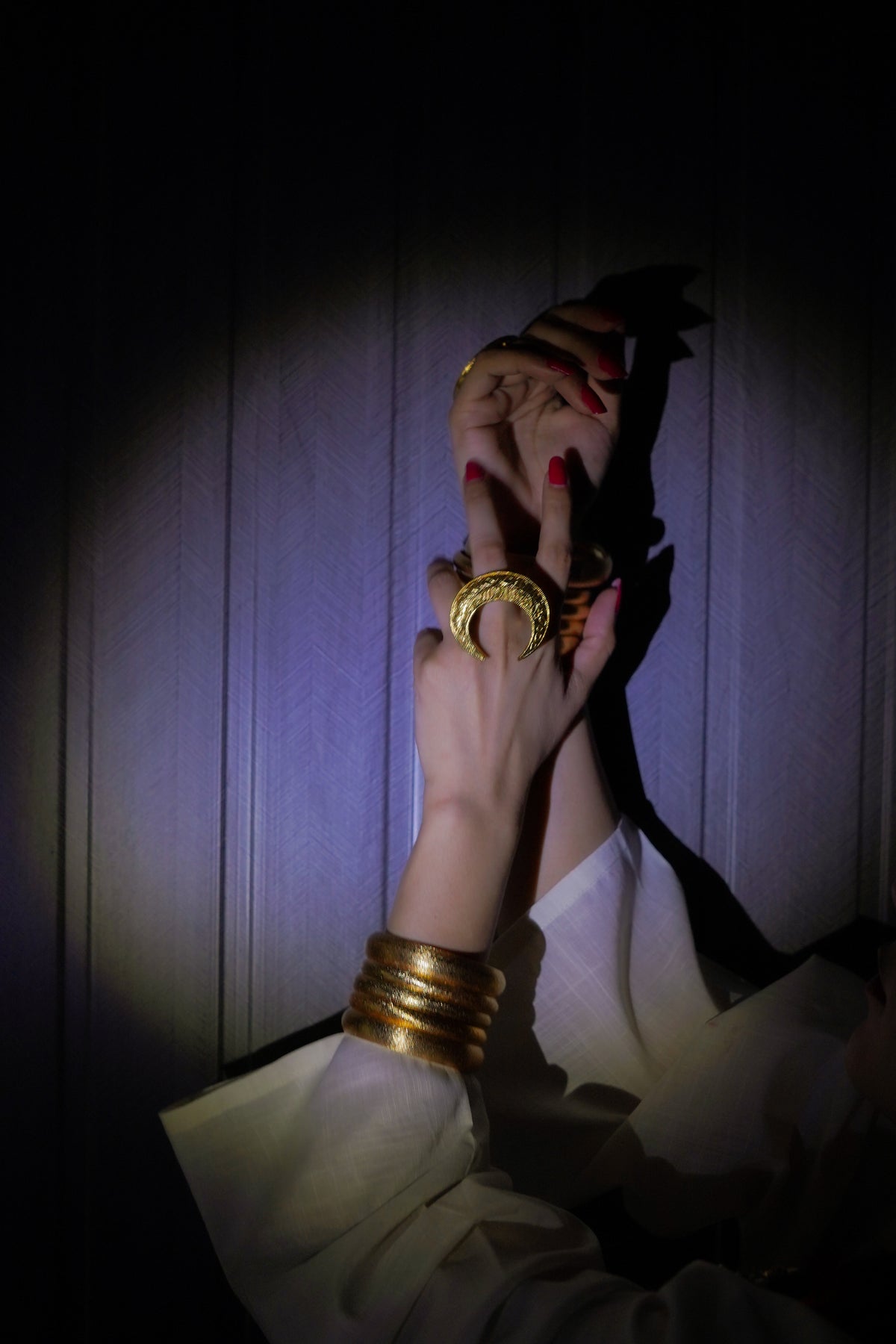 Indian Thappa Moon Ring