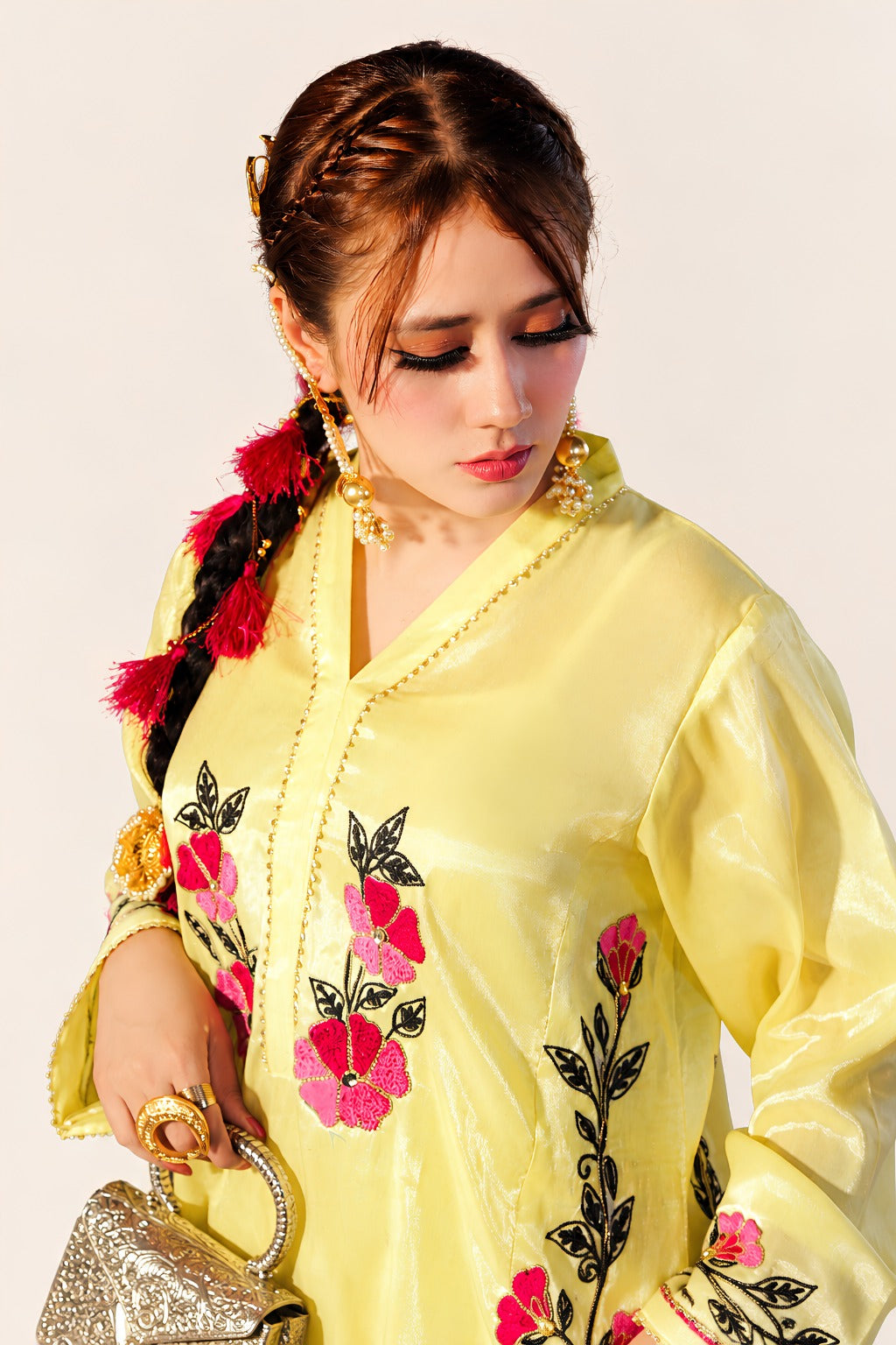 Yellow Tila Outline Suit